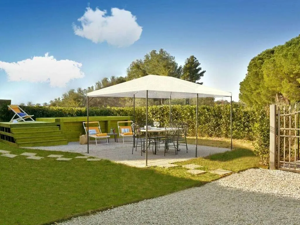 Piccola Casetta Comfortable Holiday Residence Casale Marittimo Italy